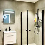 公寓 Dvergsnes Modern Townhouse 克里斯蒂安桑