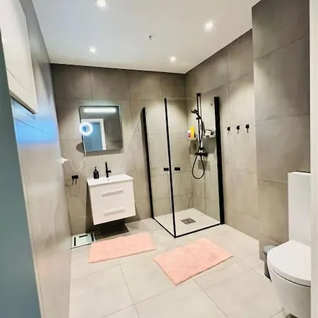 Moderne Townhouse Lägenhet Kristiansand